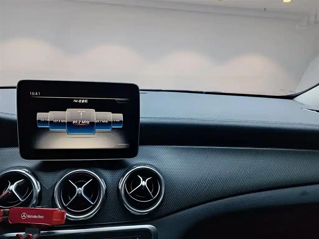 2019 Mercedes-Benz GLA 200 Fashion Edition — миниатюра 14