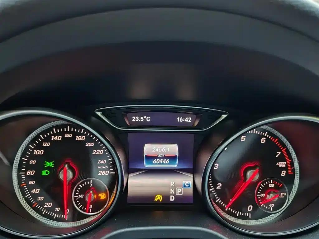 2019 Mercedes-Benz GLA 200 Fashion Edition — миниатюра 16