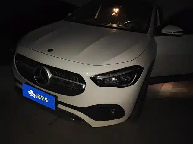 2020 Mercedes-Benz GLA 200