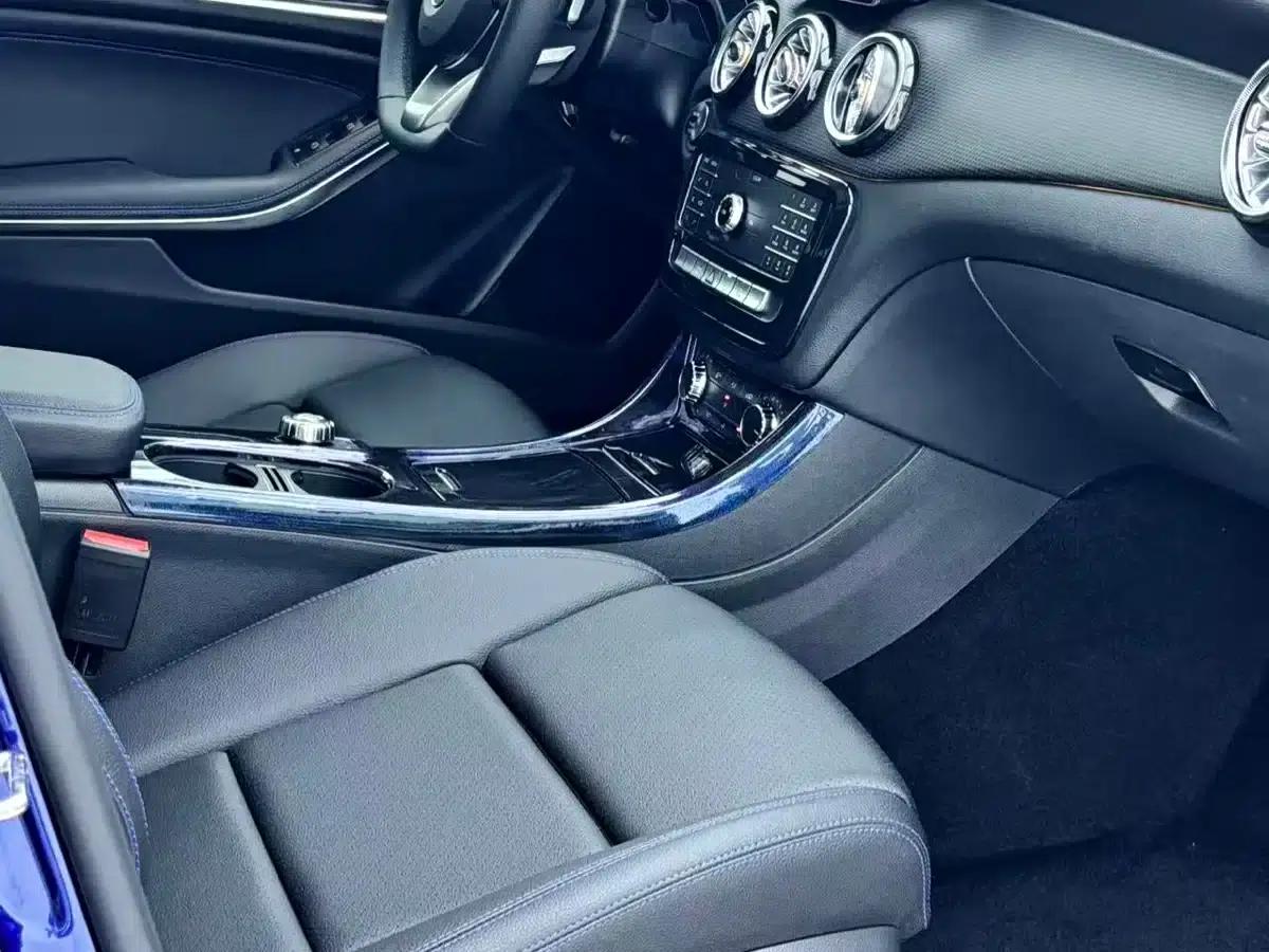 2019 Mercedes-Benz GLA 200 Fashion Edition — миниатюра 12