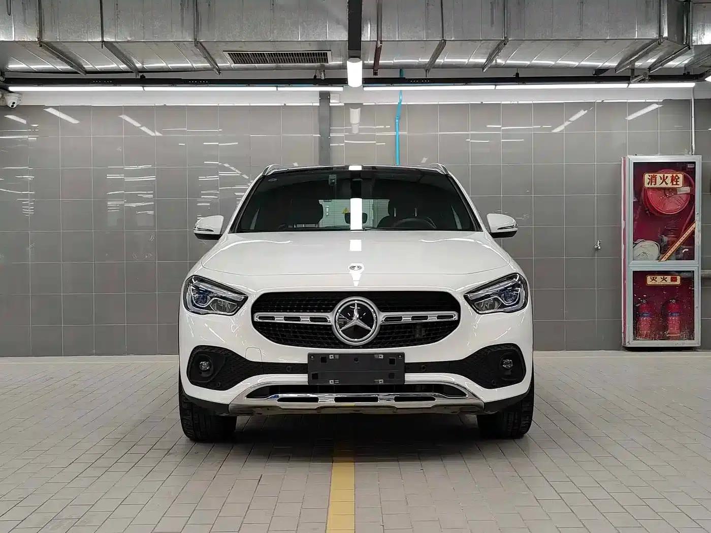 2023 Mercedes-Benz GLA 220 — миниатюра 3