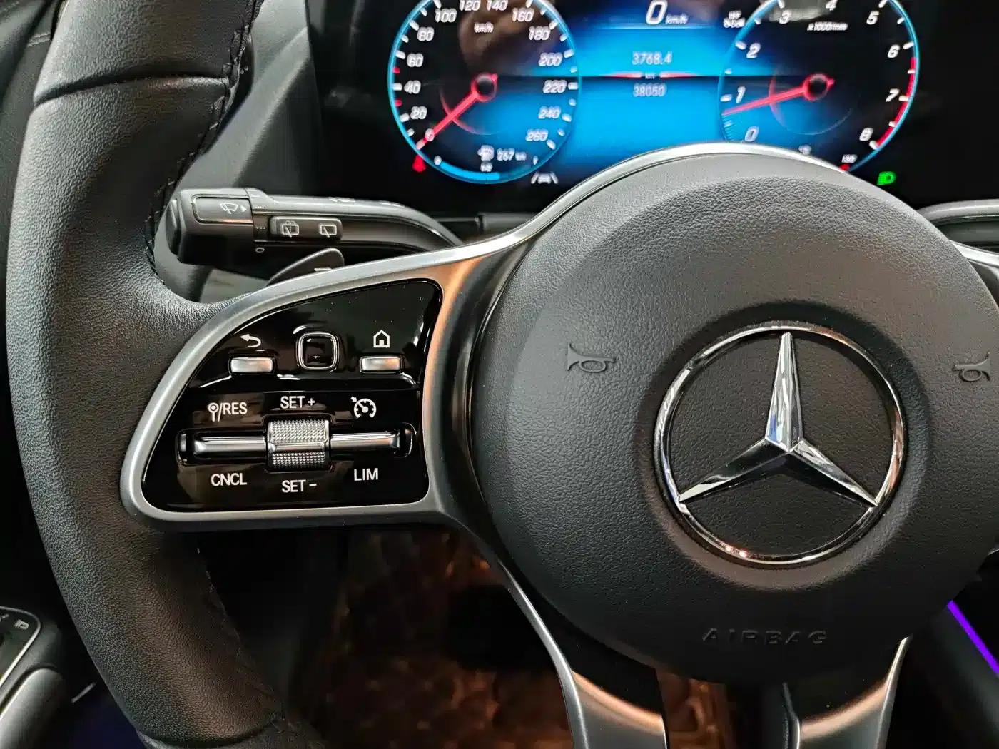 2023 Mercedes-Benz GLA 220 — миниатюра 9