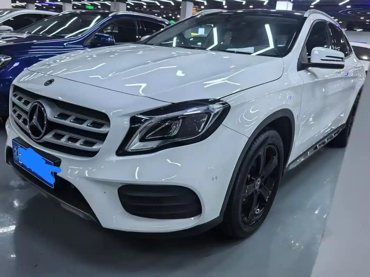 2019 Mercedes-Benz GLA 200 Fashion Edition — миниатюра 1
