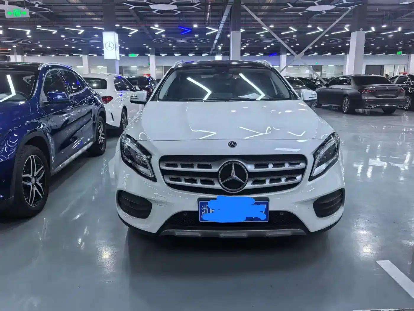 2019 Mercedes-Benz GLA 200 Fashion Edition — миниатюра 2
