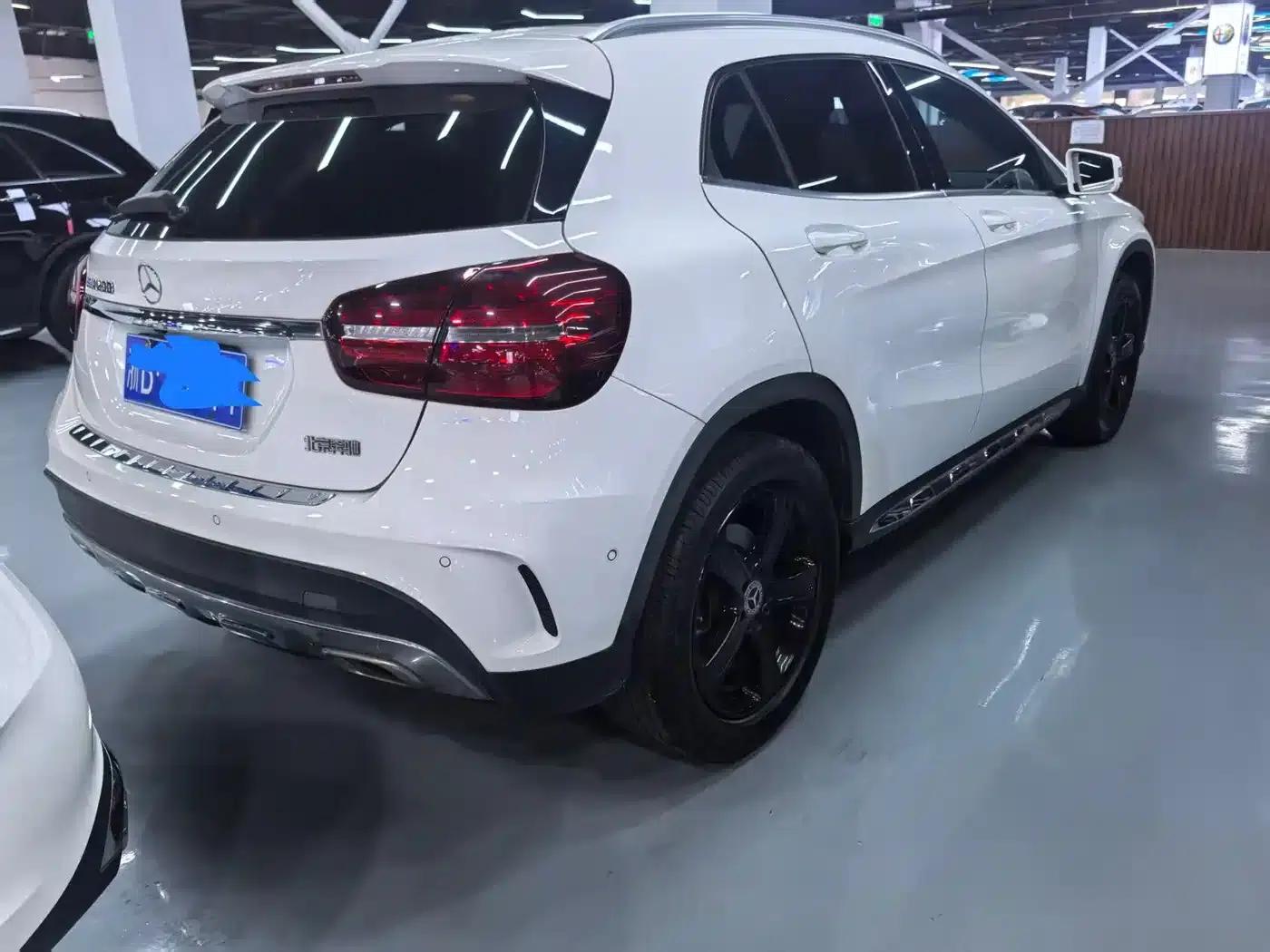 2019 Mercedes-Benz GLA 200 Fashion Edition — миниатюра 16