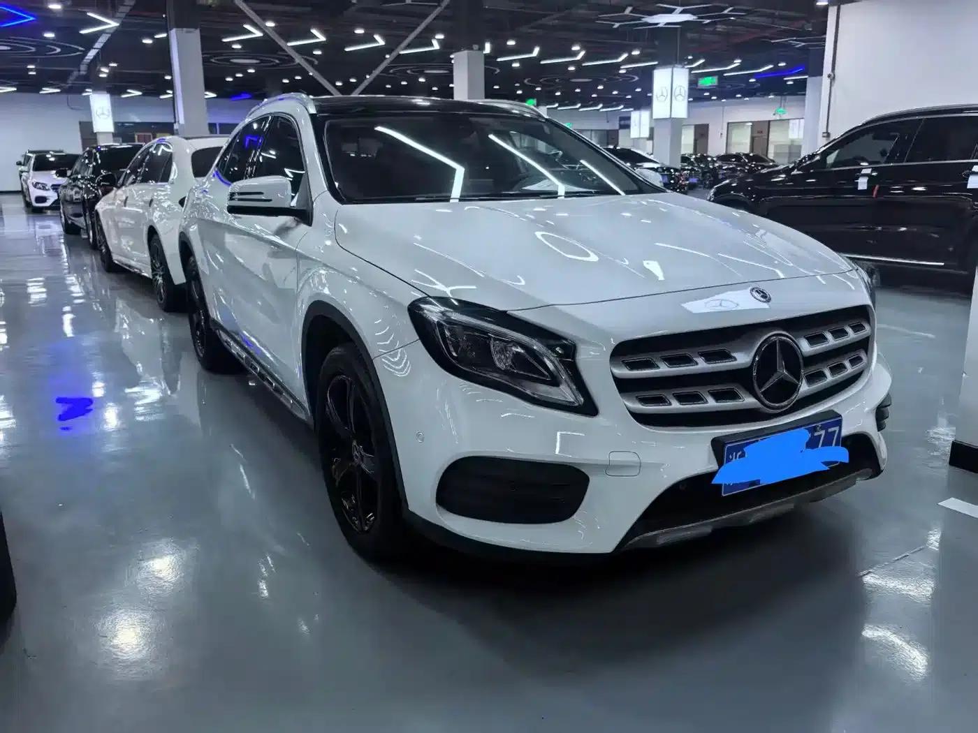 2019 Mercedes-Benz GLA 200 Fashion Edition — миниатюра 3