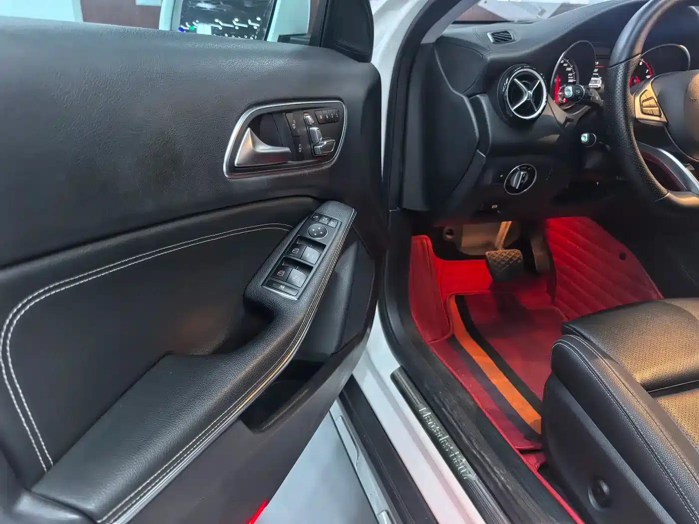 2019 Mercedes-Benz GLA 200 Fashion Edition — миниатюра 4