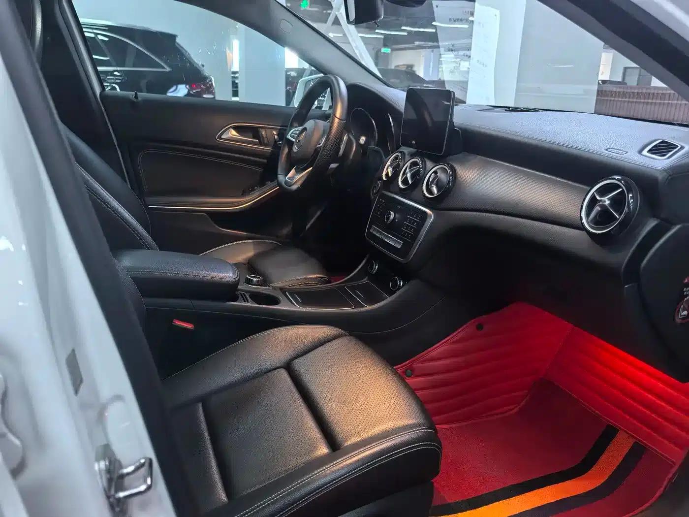 2019 Mercedes-Benz GLA 200 Fashion Edition — миниатюра 10