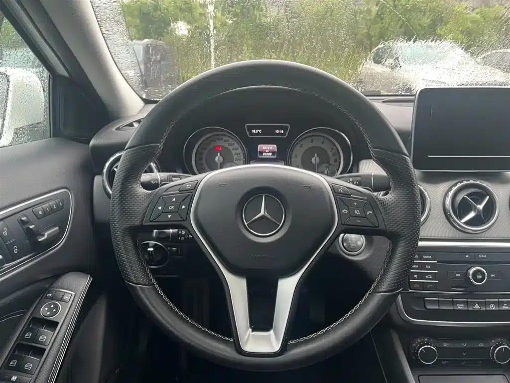 2016 Mercedes-Benz GLA 200 Dynamic — миниатюра 15