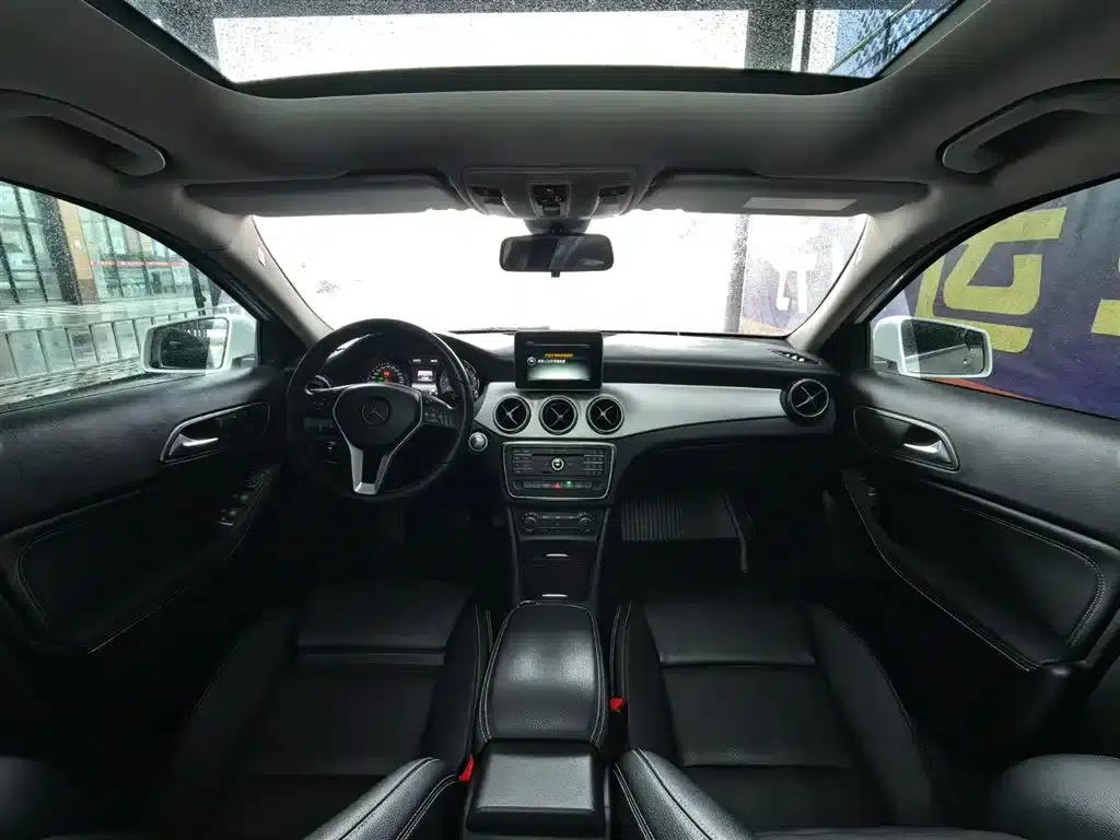 2016 Mercedes-Benz GLA 200 Dynamic — миниатюра 9