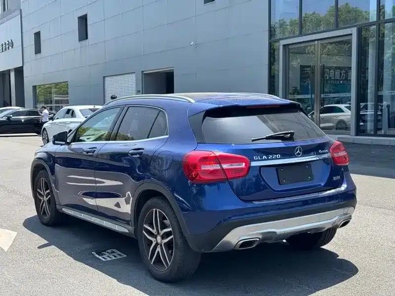 2016 Mercedes-Benz GLA 220 4MATIC Fashion Edition — миниатюра 8
