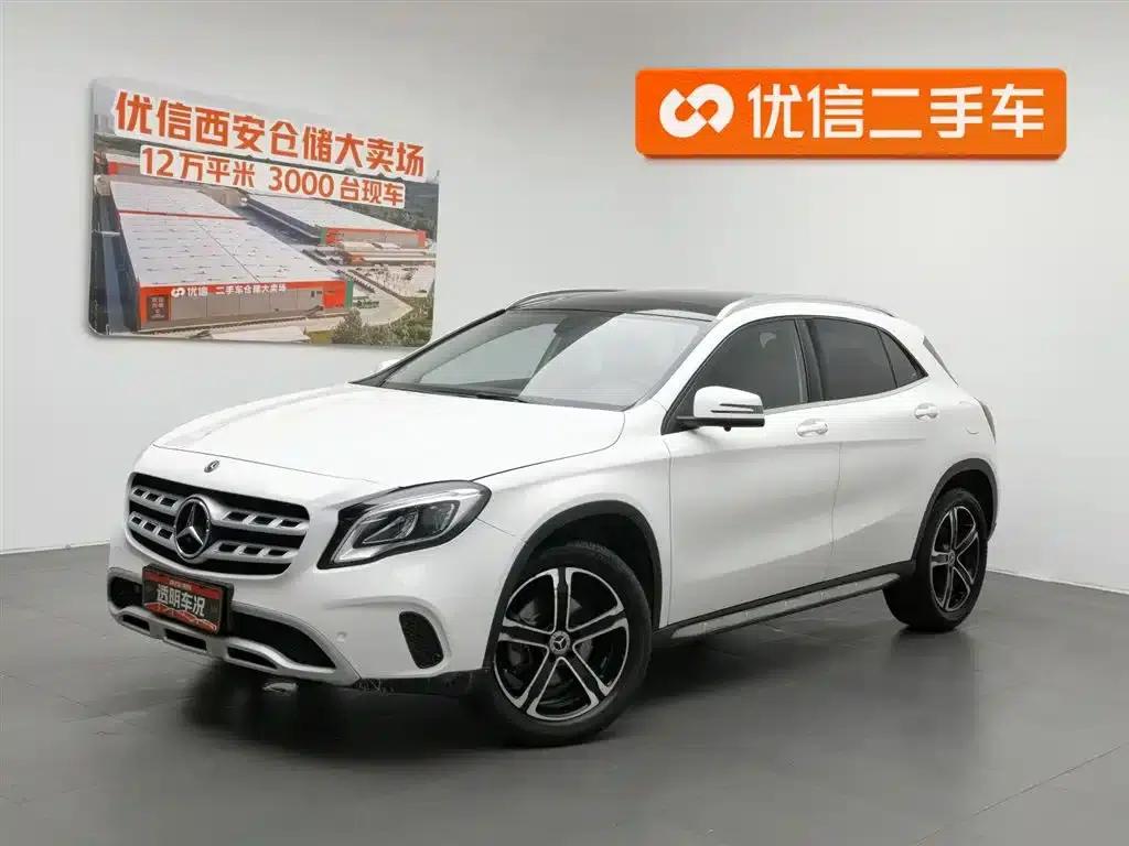 2018 Mercedes-Benz GLA 200 Fashion Edition — миниатюра 1