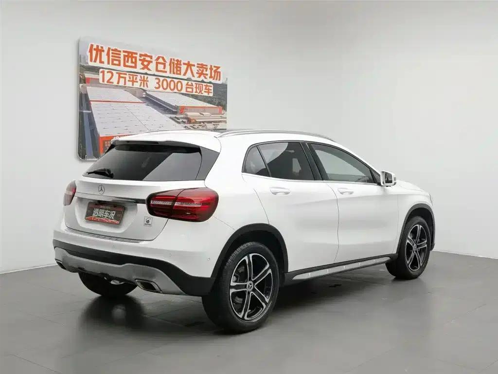 2018 Mercedes-Benz GLA 200 Fashion Edition — миниатюра 2