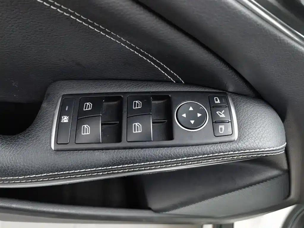 2018 Mercedes-Benz GLA 200 Fashion Edition — миниатюра 9