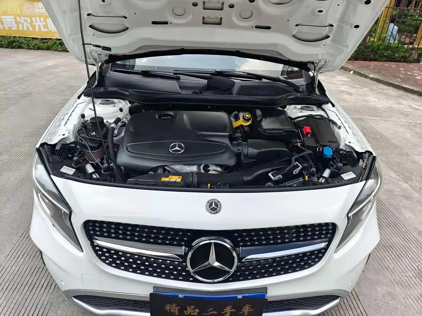 2018 Mercedes-Benz GLA 200 Dynamic — миниатюра 18