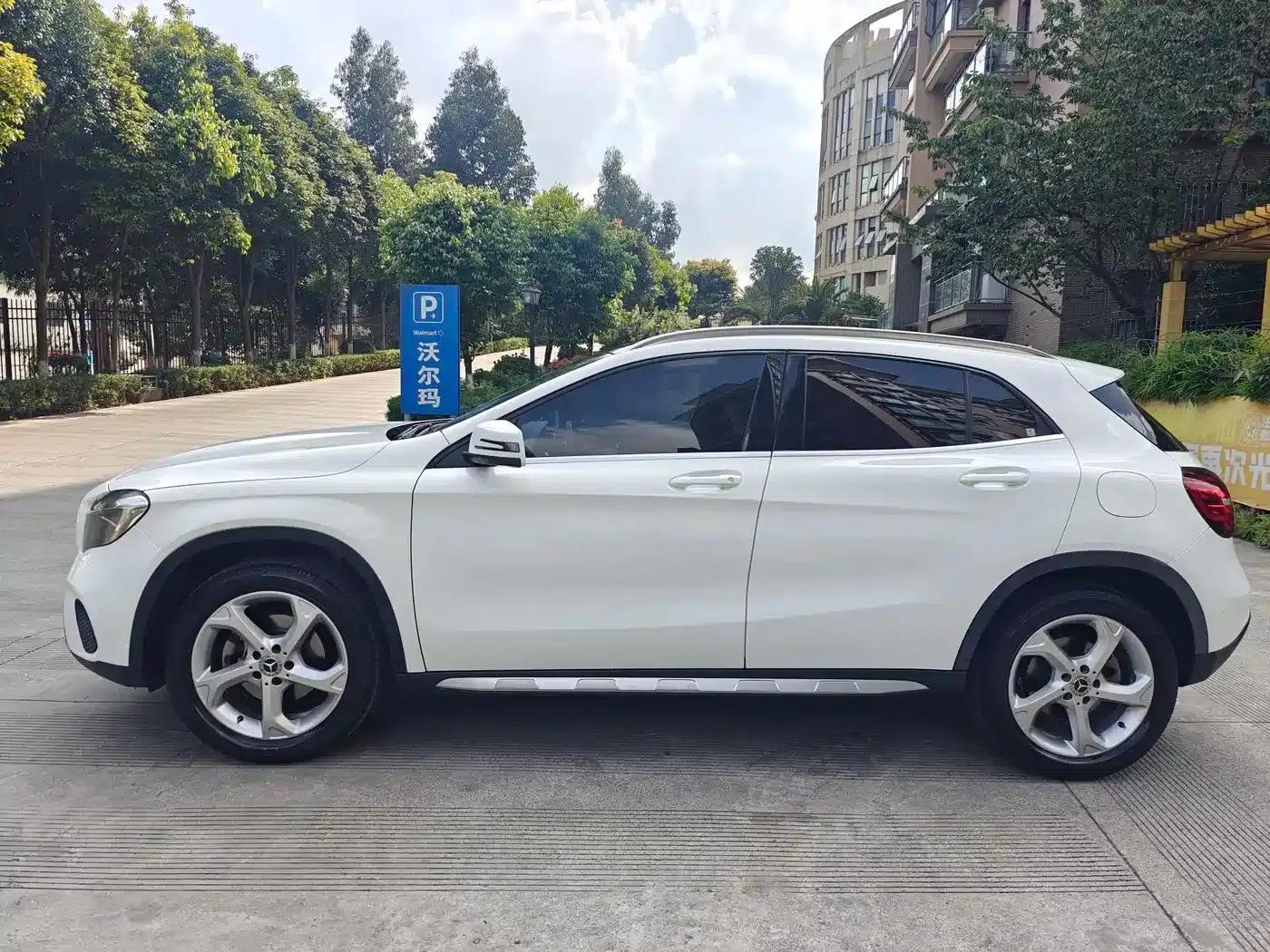 2018 Mercedes-Benz GLA 200 Dynamic — миниатюра 3