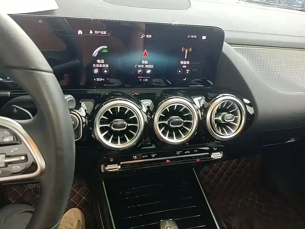 2023 Mercedes-Benz GLA 220 — миниатюра 13