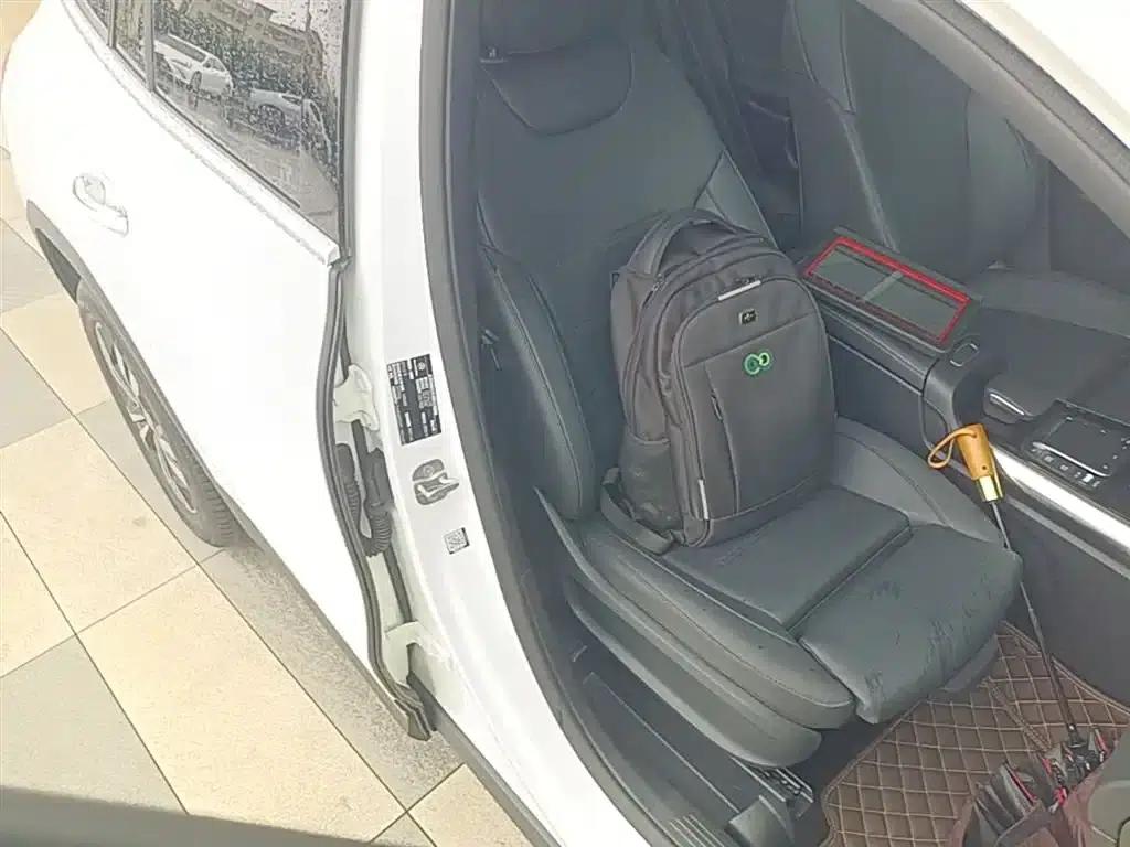 2023 Mercedes-Benz GLA 220 — миниатюра 25