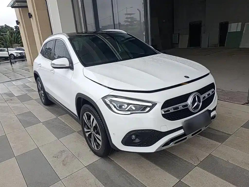 2023 Mercedes-Benz GLA 220 — миниатюра 4