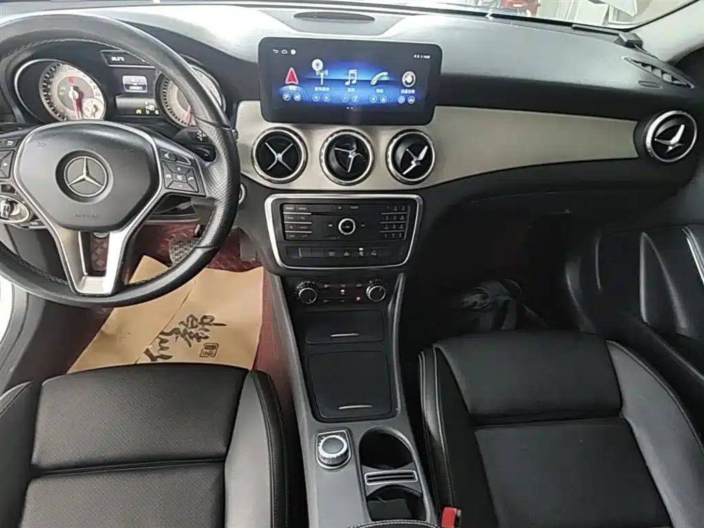2016 Mercedes-Benz GLA 200 Dynamic — миниатюра 13
