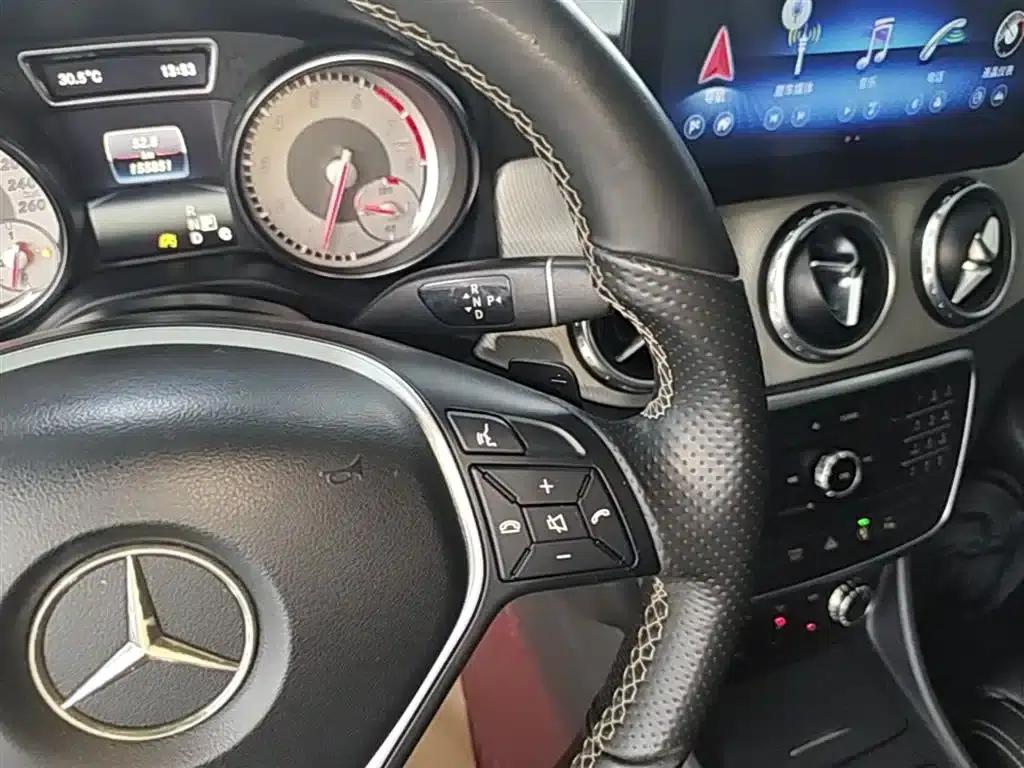 2016 Mercedes-Benz GLA 200 Dynamic — миниатюра 14