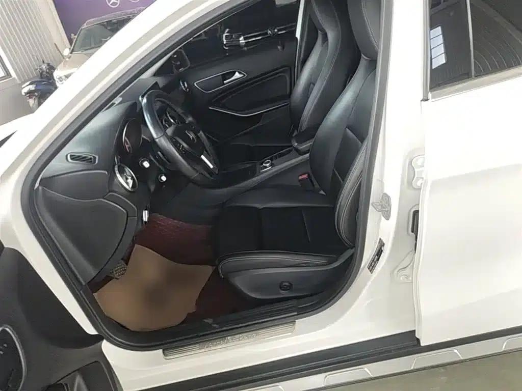 2016 Mercedes-Benz GLA 200 Dynamic — миниатюра 15