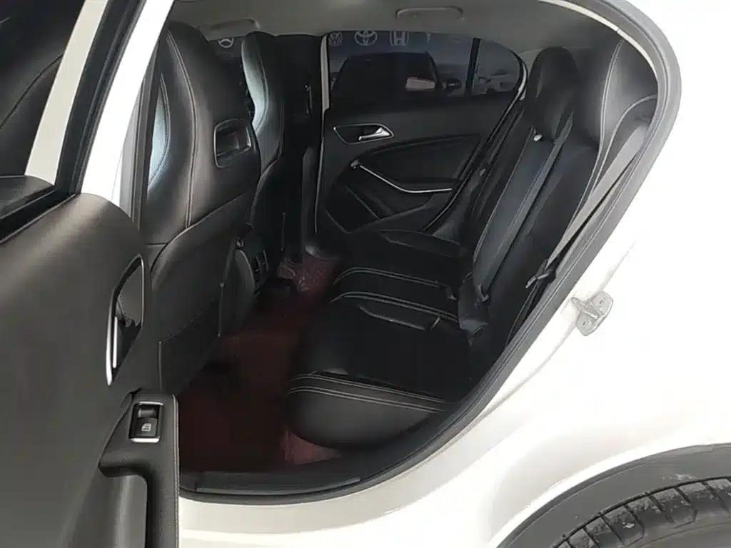 2016 Mercedes-Benz GLA 200 Dynamic — миниатюра 17