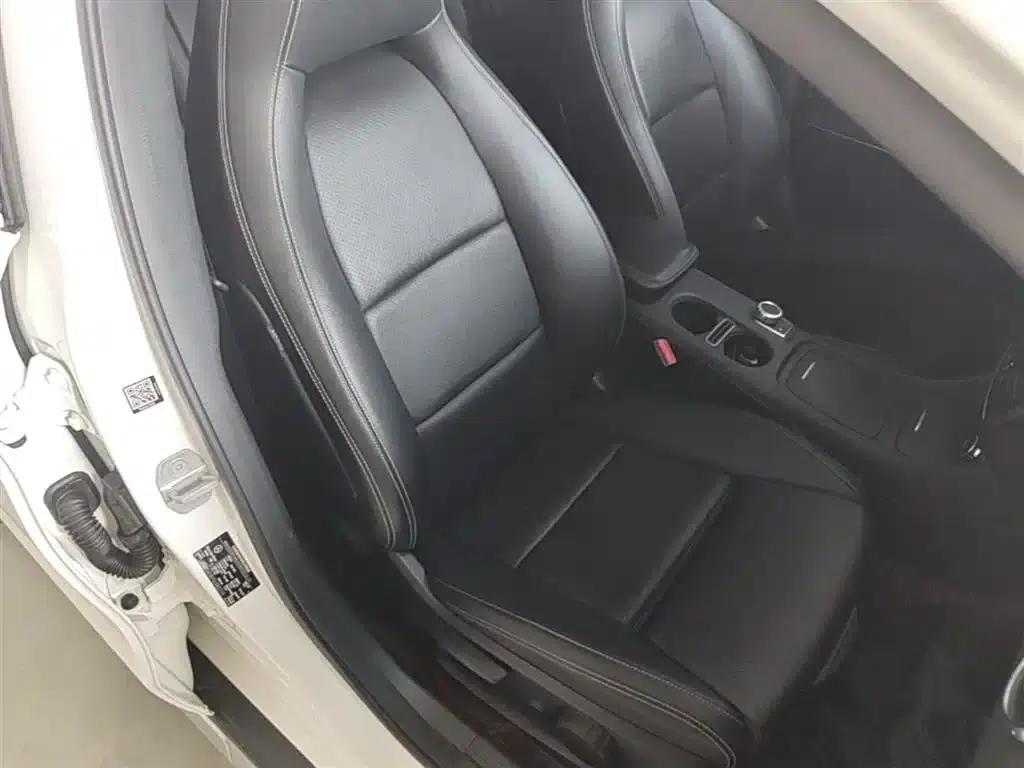 2016 Mercedes-Benz GLA 200 Dynamic — миниатюра 25