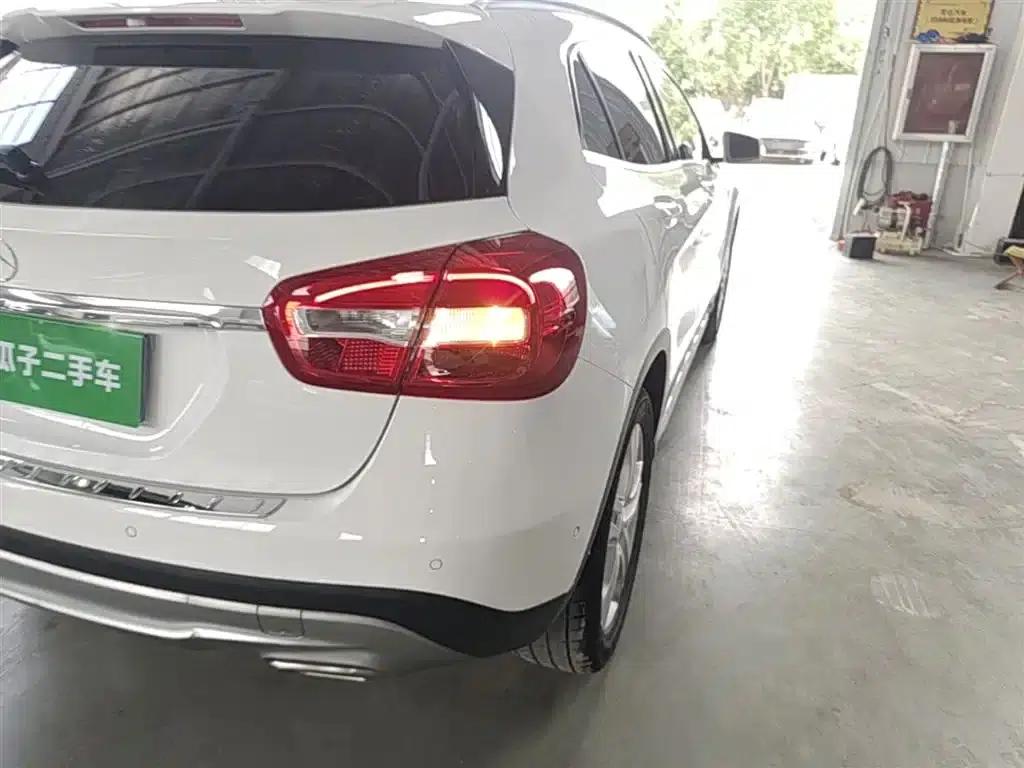 2016 Mercedes-Benz GLA 200 Dynamic — миниатюра 8