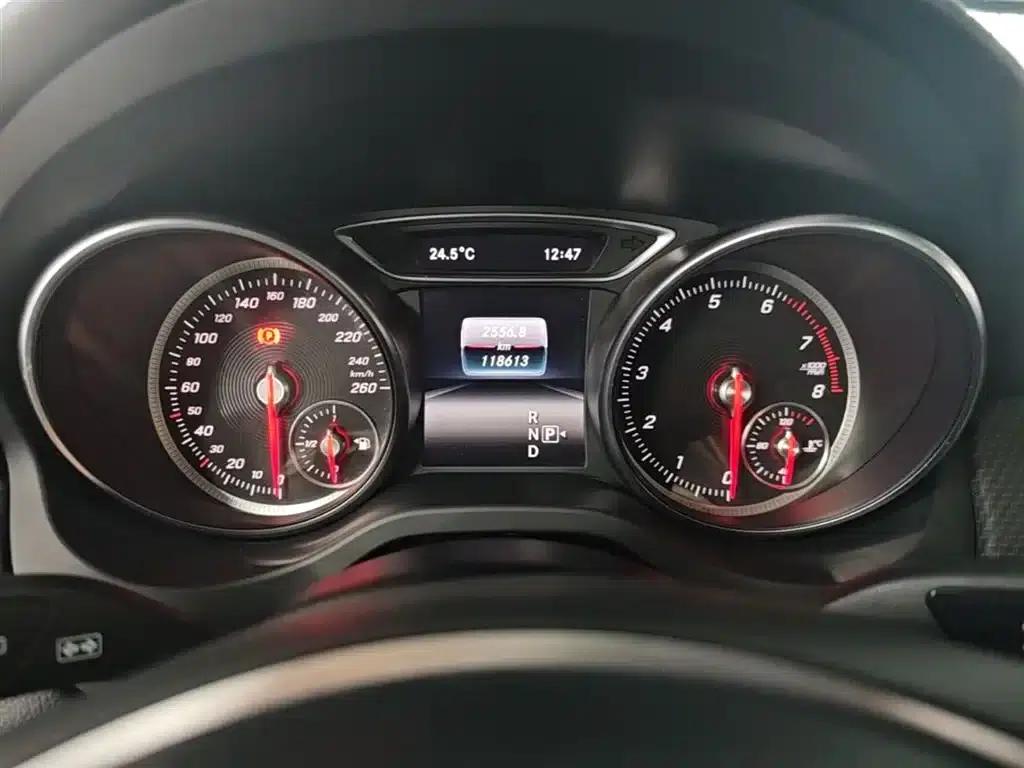 2017 Mercedes-Benz GLA 200 Dynamic — миниатюра 12