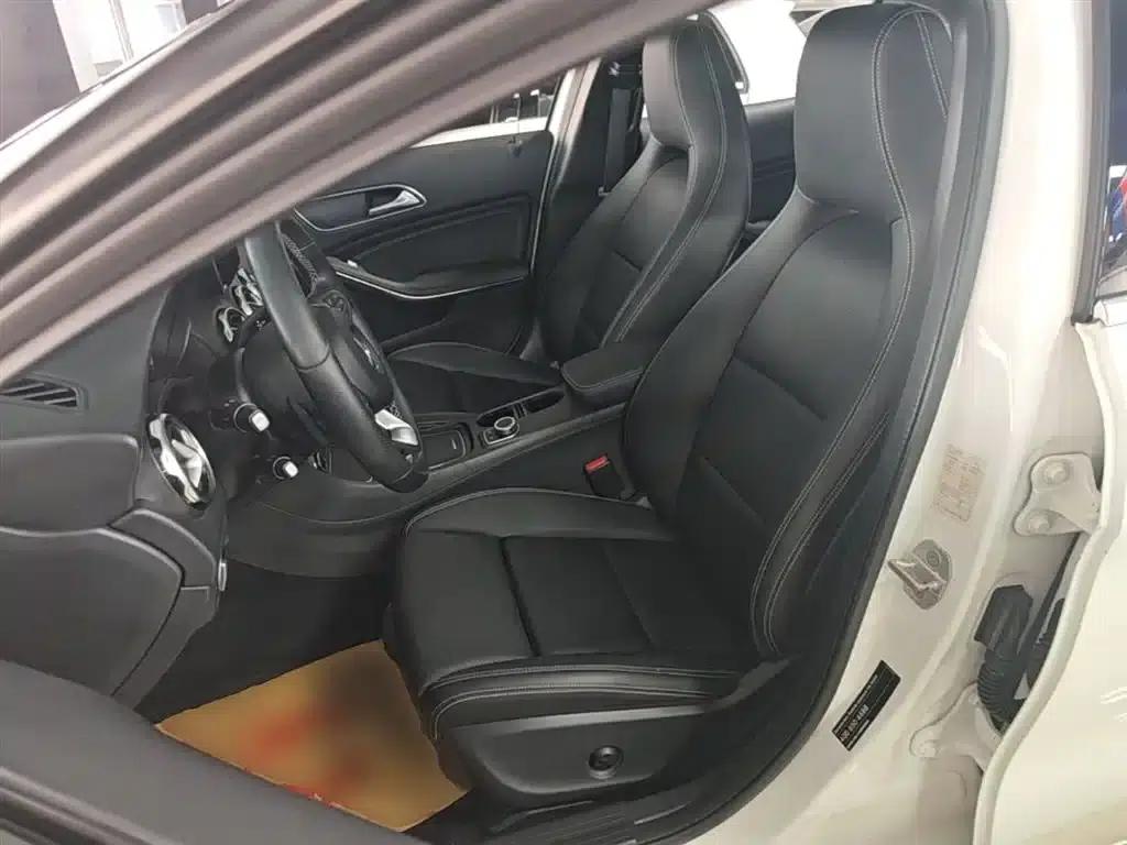 2017 Mercedes-Benz GLA 200 Dynamic — миниатюра 15