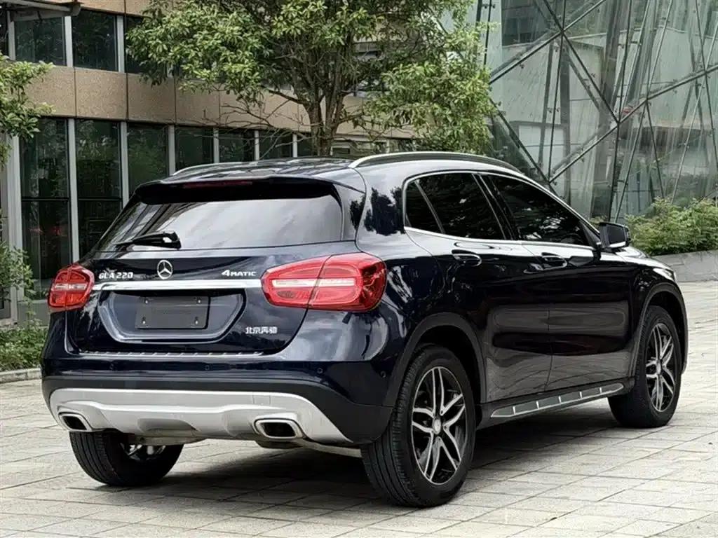 2016 Mercedes-Benz GLA 220 4MATIC Fashion Edition — миниатюра 7