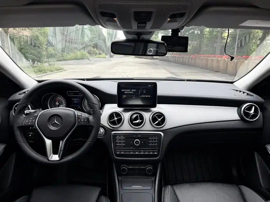 2016 Mercedes-Benz GLA 220 4MATIC Fashion Edition — миниатюра 8