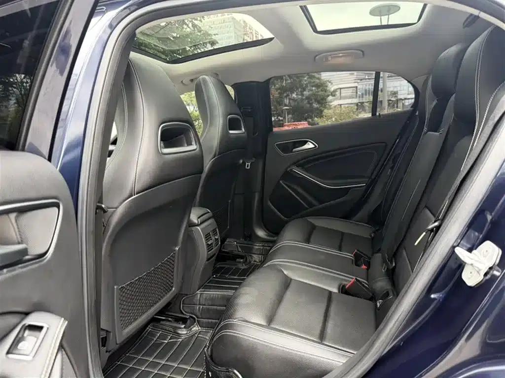 2016 Mercedes-Benz GLA 220 4MATIC Fashion Edition — миниатюра 10