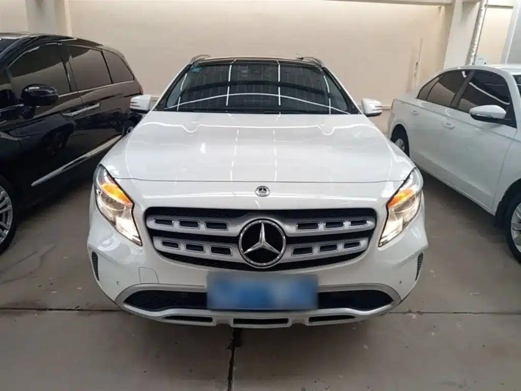 2019 Mercedes-Benz GLA 200 Dynamic — миниатюра 3