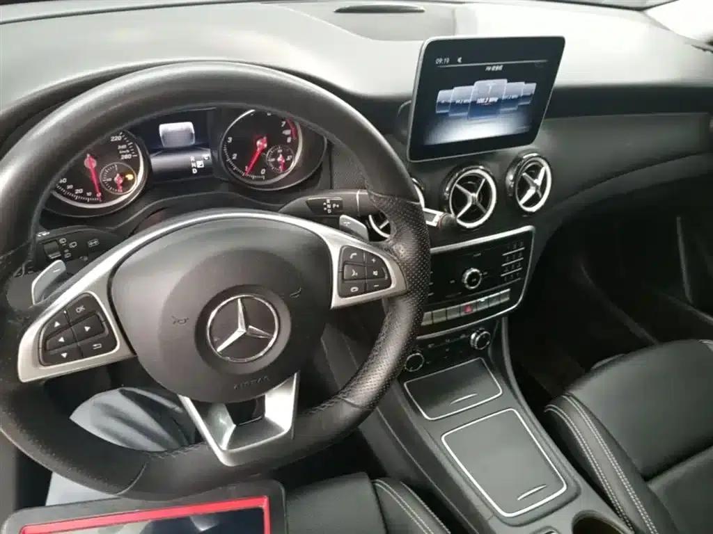 2019 Mercedes-Benz GLA 200 Dynamic — миниатюра 10