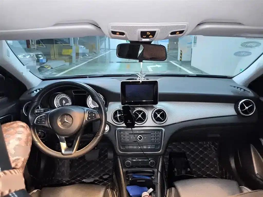 2016 Mercedes-Benz GLA 200 Dynamic — миниатюра 13