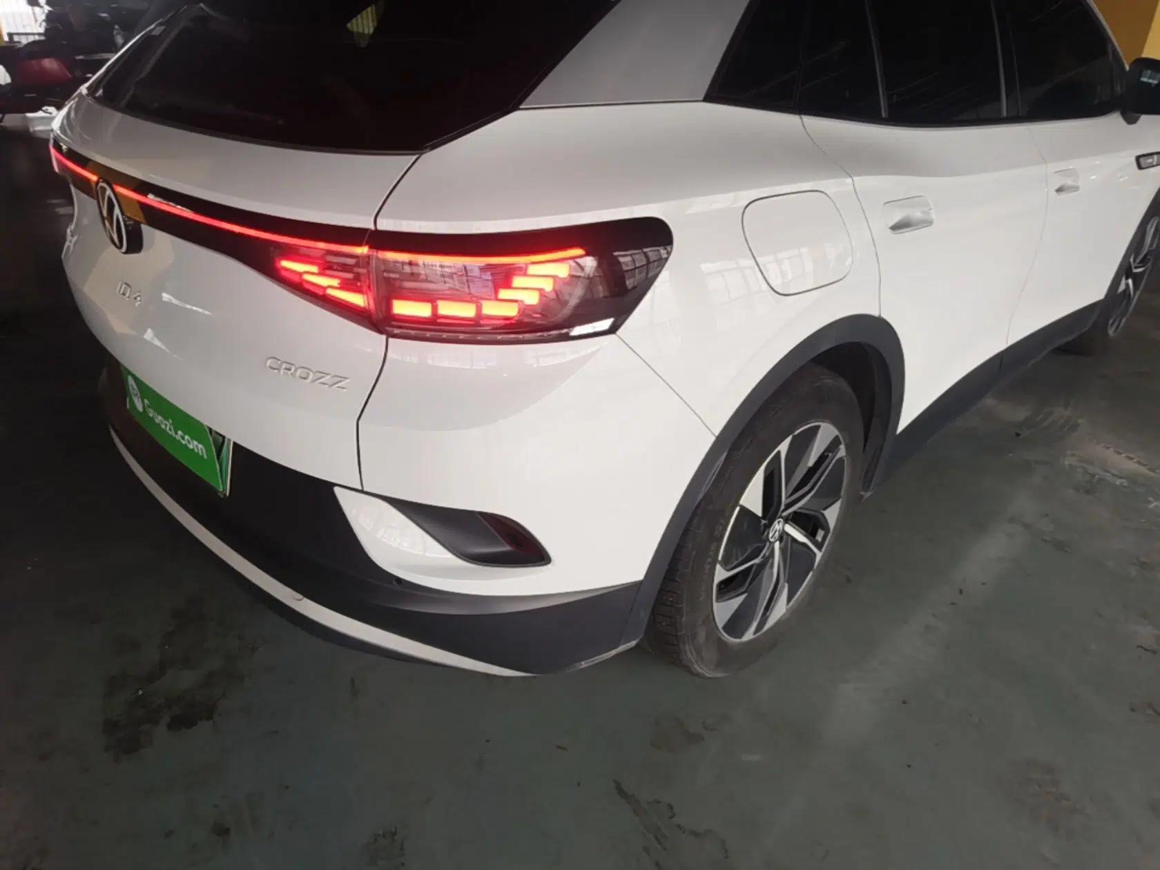 Volkswagen ID.4 CROZZ 2024 Pure Edition Limited Edition — миниатюра 7