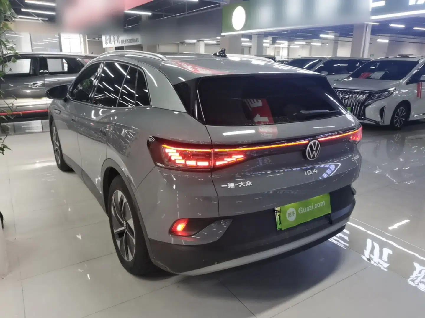 Volkswagen ID.4 CROZZ 2024 Pure Edition Limited Edition — миниатюра 4