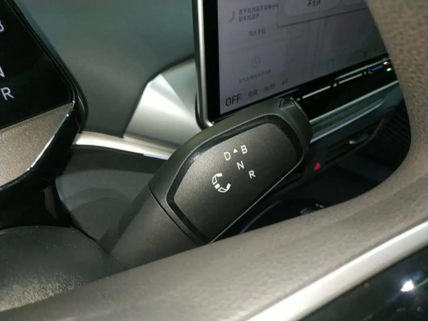 Volkswagen ID.4 CROZZ 2025 Pure Edition — миниатюра 16