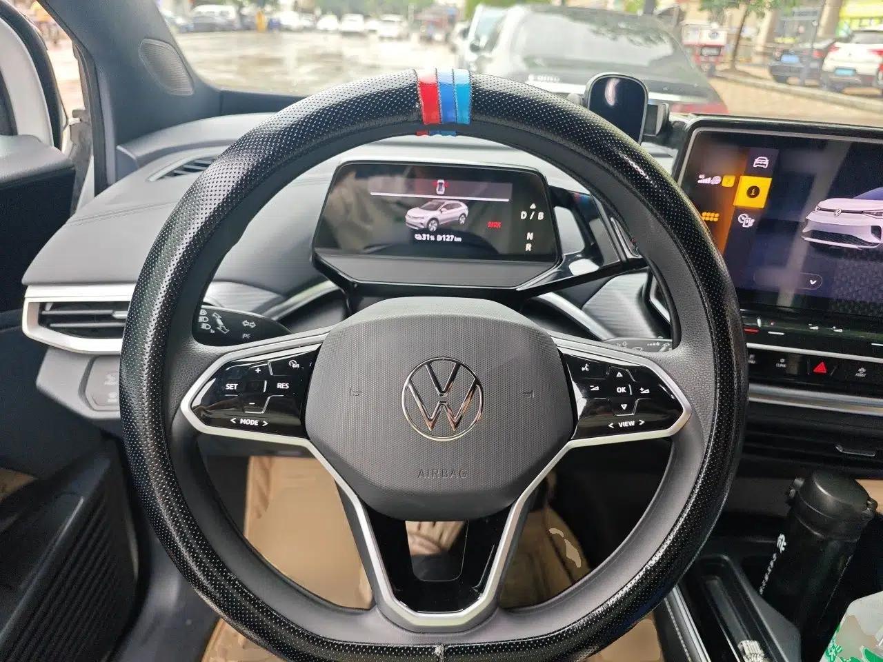 Volkswagen ID.4 CROZZ 2022 Pure Edition Limited Edition — миниатюра 11