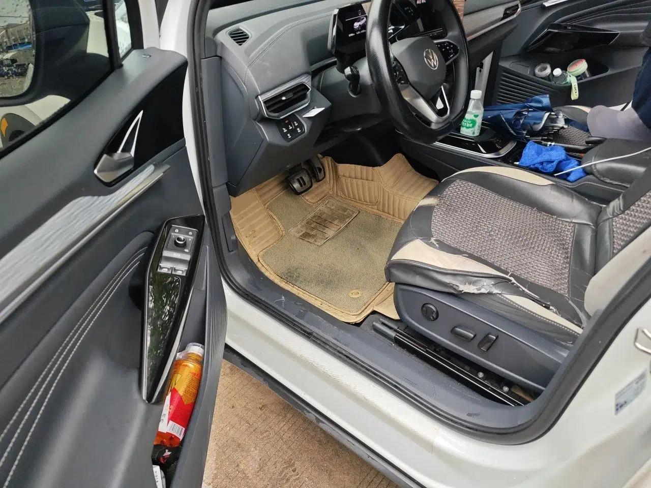 Volkswagen ID.4 CROZZ 2022 Pure Edition Limited Edition — миниатюра 17
