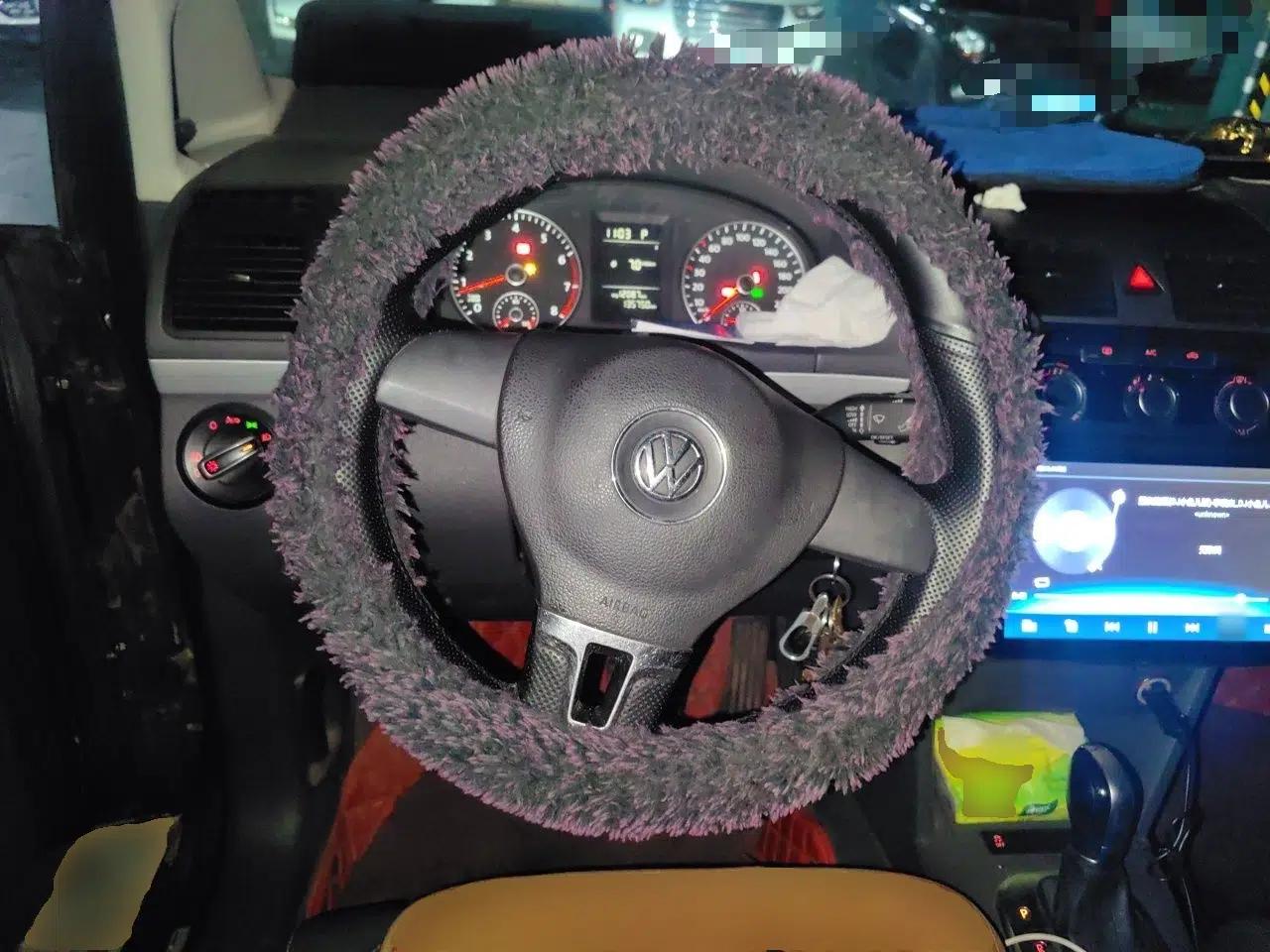 Volkswagen Touran 2013 1.4T DSG Comfort Edition 5-Seater — миниатюра 11