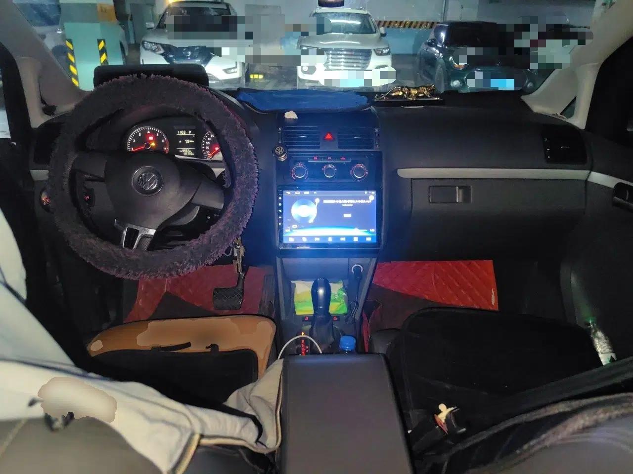 Volkswagen Touran 2013 1.4T DSG Comfort Edition 5-Seater — миниатюра 10