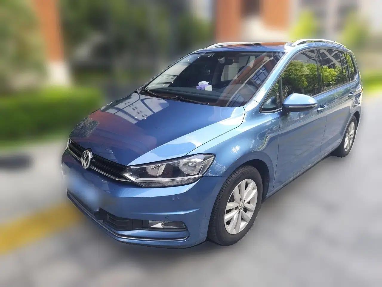 Volkswagen Touran 2018 Volkswagen Touran L 280TSI DSG Comfort Edition 7 Seats China VI Standard — миниатюра 1
