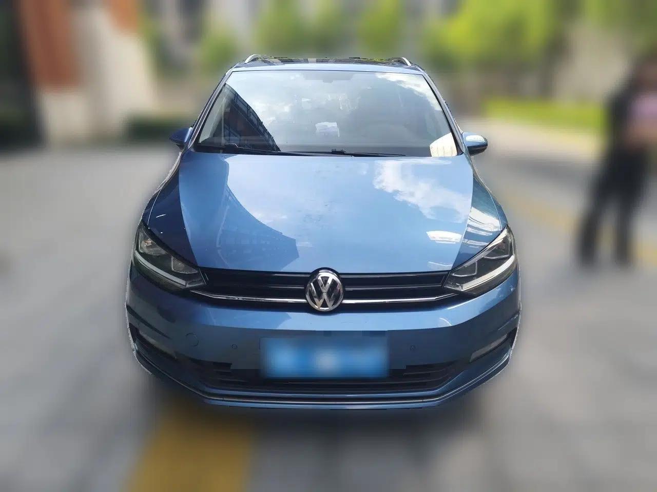 Volkswagen Touran 2018 Volkswagen Touran L 280TSI DSG Comfort Edition 7 Seats China VI Standard — миниатюра 2