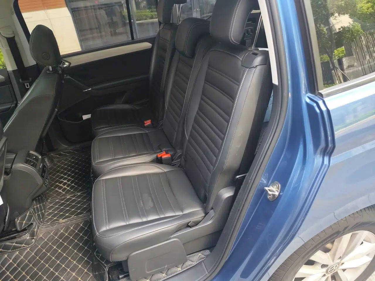 Volkswagen Touran 2018 Volkswagen Touran L 280TSI DSG Comfort Edition 7 Seats China VI Standard — миниатюра 18