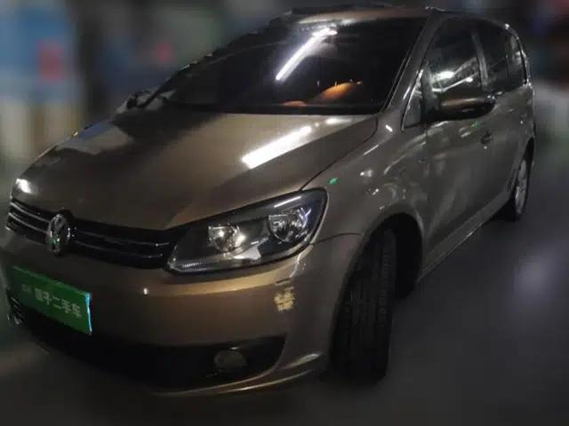 Volkswagen Touran 2013 1.4T Manual Fashion Edition 5 Seats