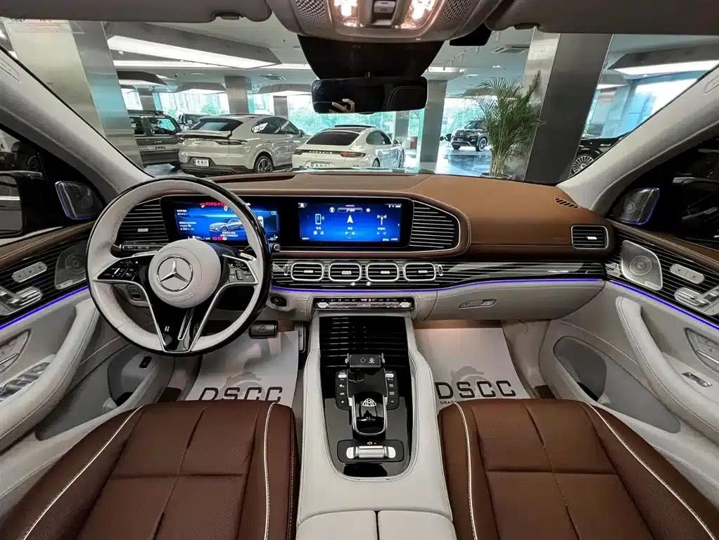 2024 Mercedes-Benz GLS 450 — миниатюра 11