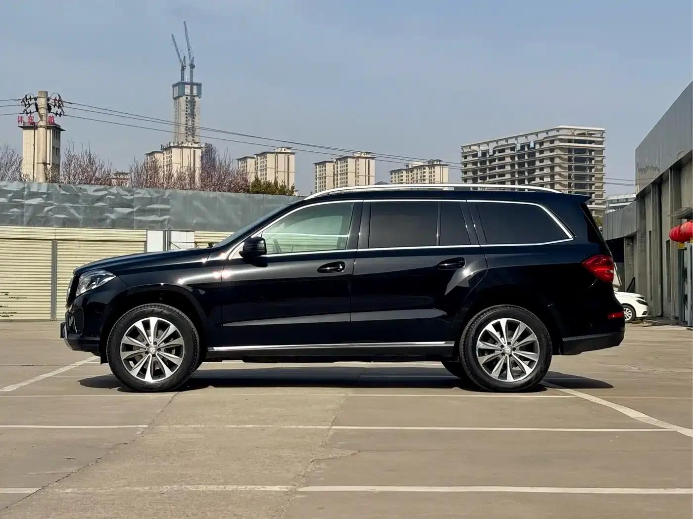 2016 Mercedes-Benz GLS 400 4MATIC Dynamic — миниатюра 18